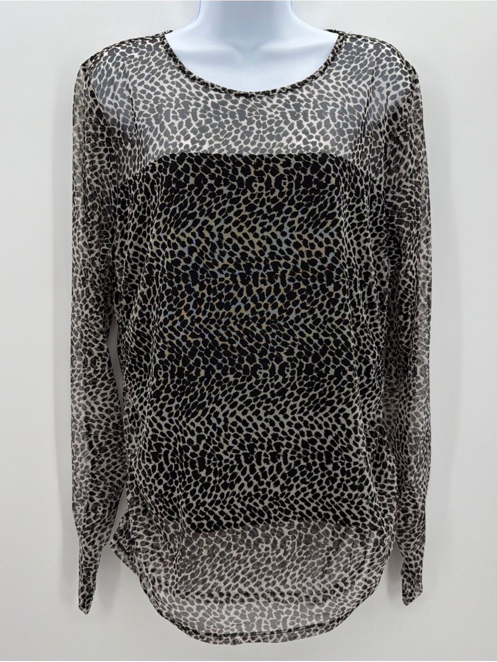 DKNY Ladies Long Sleeve Cinched Sides Animal Print Size Large NWT